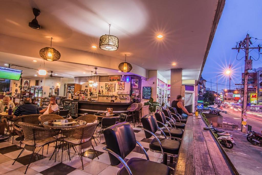 Sutus Court 3 Hotel Pattaya Exterior photo
