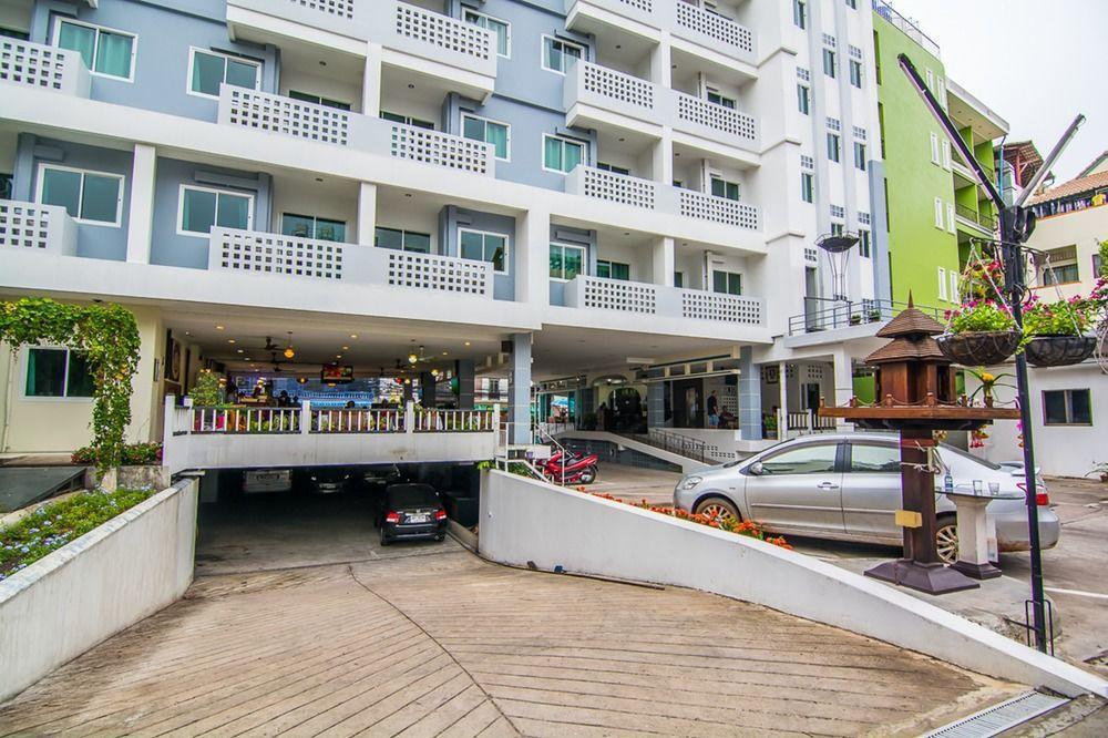 Sutus Court 3 Hotel Pattaya Exterior photo