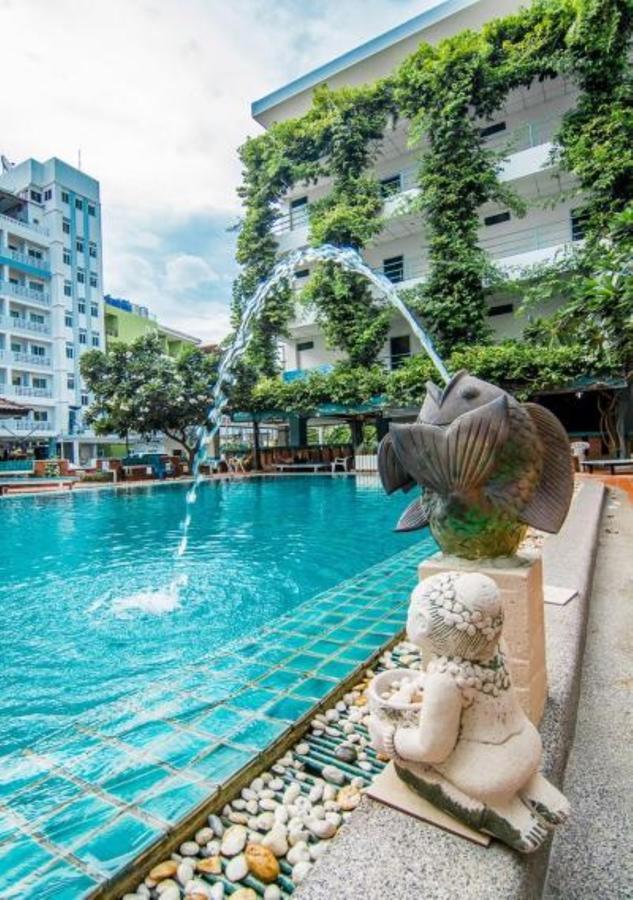 Sutus Court 3 Hotel Pattaya Exterior photo